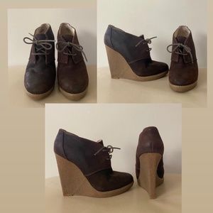 Enzo Angiolini Eaflory Brown Suede Booties - Size 8